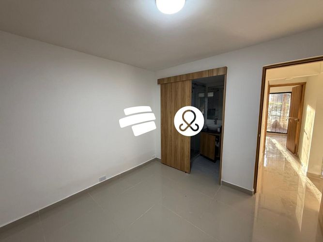 Apartamento en venta en El Poblado, Medellín · foto 6 de 17