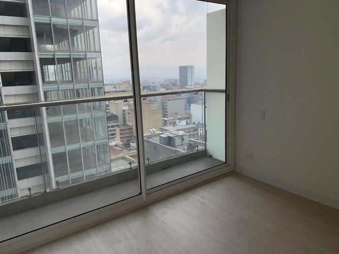Apartamento de 2 alcobas en venta en Las Nieves, Bogotá, 61 m² · foto 6 de 12