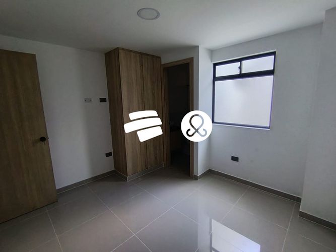 Apartamento en venta en Cristo Rey, Medellín · foto 8 de 17