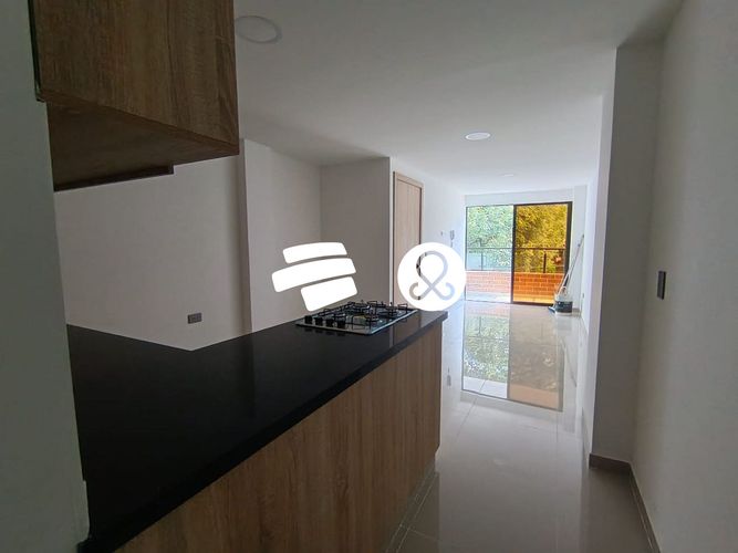 Apartamento en venta en Cristo Rey, Medellín · foto 13 de 17