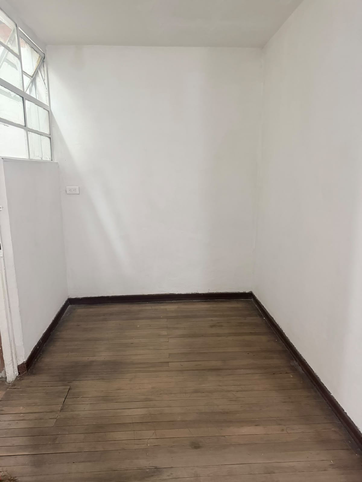 Apartamento de 1 habitación en arriendo en Samper Mendoza, Bogotá — imagen 1 de 4