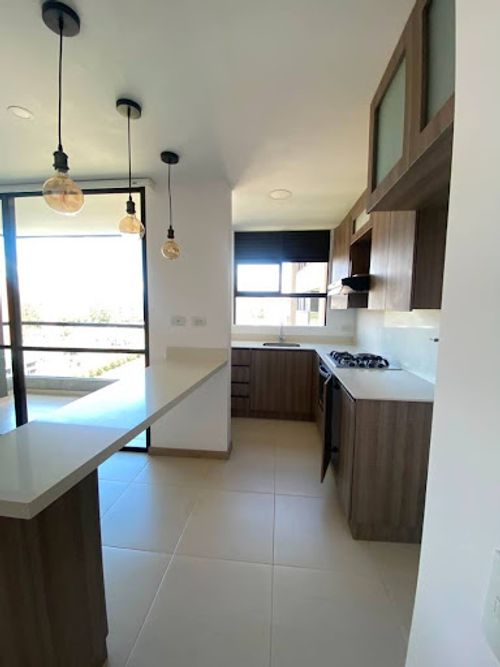 Apartamento de 2 alcobas en arriendo en Barro Blanco, Rionegro, 80 m² · foto 2 de 6