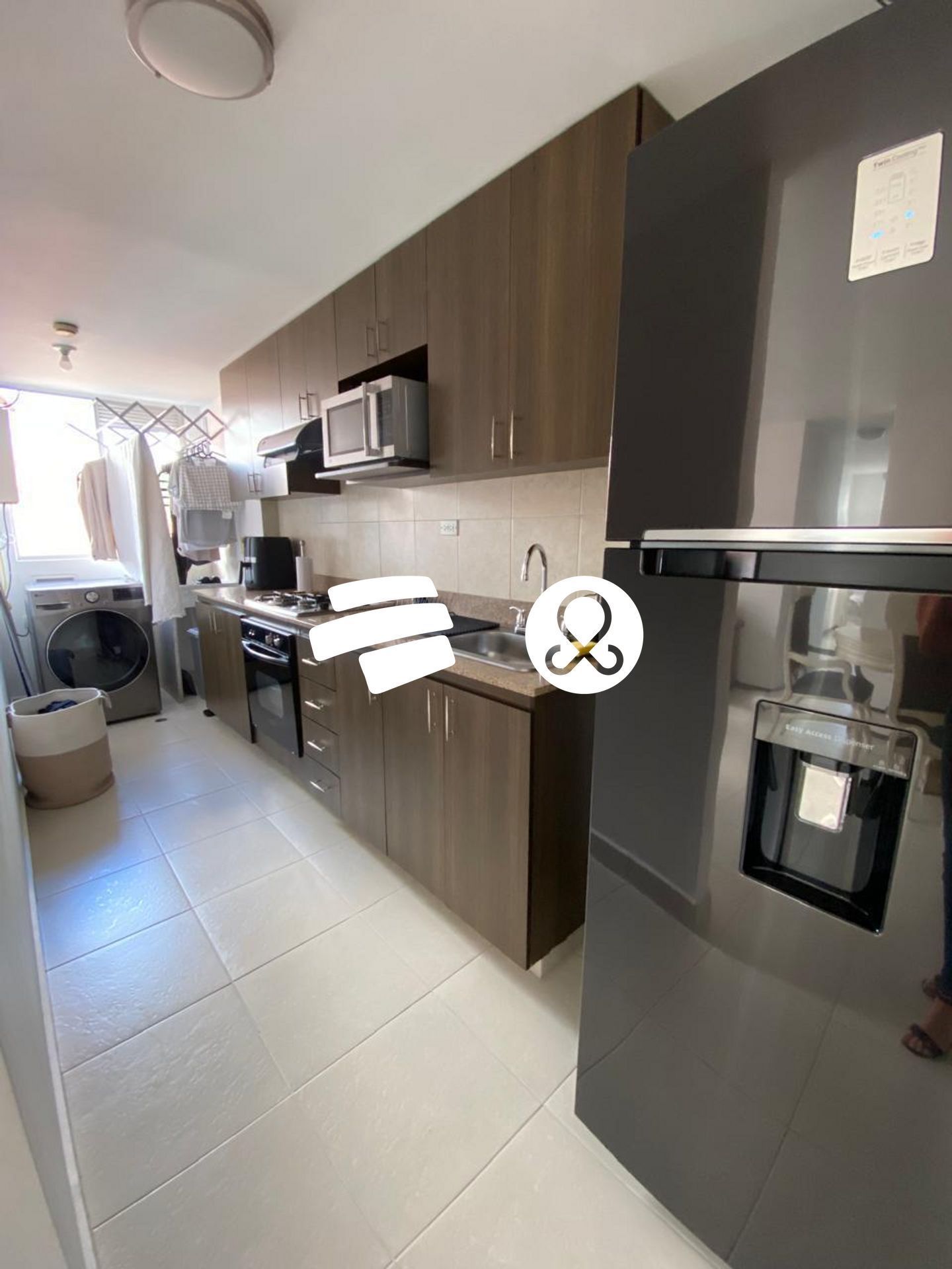 Apartamento en venta en Loma Del Esmeraldal, Envigado · foto 5 de 11