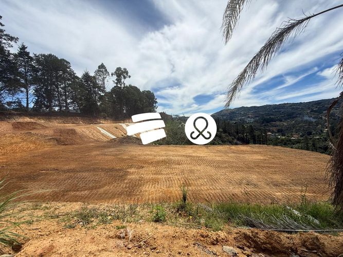 Lote en venta en El Zango, Guarne, 2400 m² · foto 7 de 8