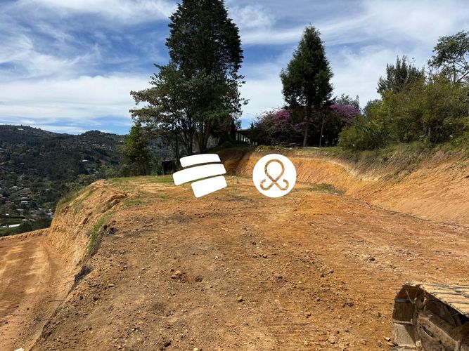Lote en venta en El Zango, Guarne, 2400 m² · foto 8 de 8