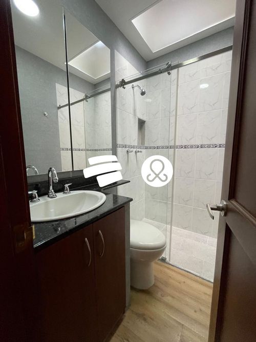 Casa en venta en Zona Centro, Envigado · foto 8 de 16