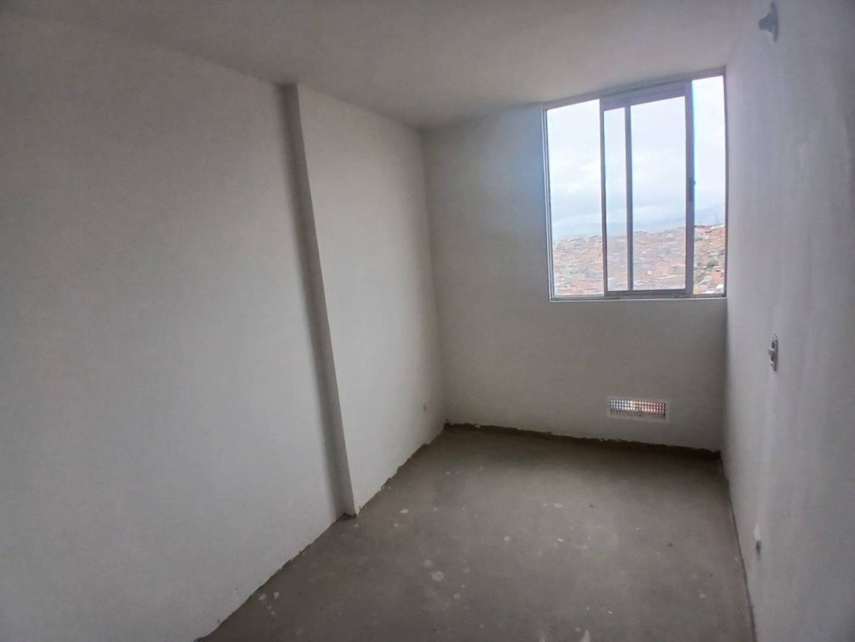 Apartamento en venta en Molinos Norte, Bogotá · foto 6 de 16