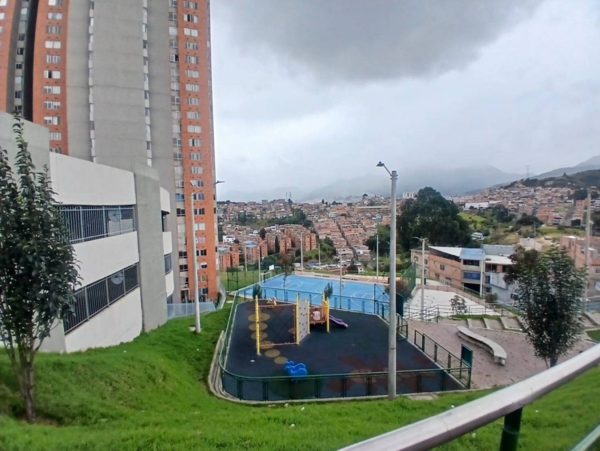Apartamento en venta en Molinos Norte, Bogotá · foto 13 de 16