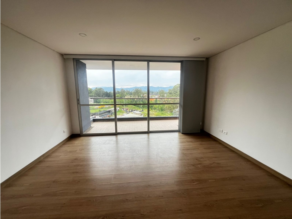 Apartamento en arriendo en San Antonio De Pereira, Rionegro · foto 2 de 11