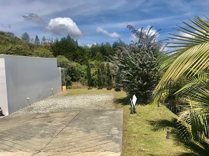 Casa de 3 alcobas en arriendo en La Mosquita, Guarne, 230 m² · foto 6 de 20