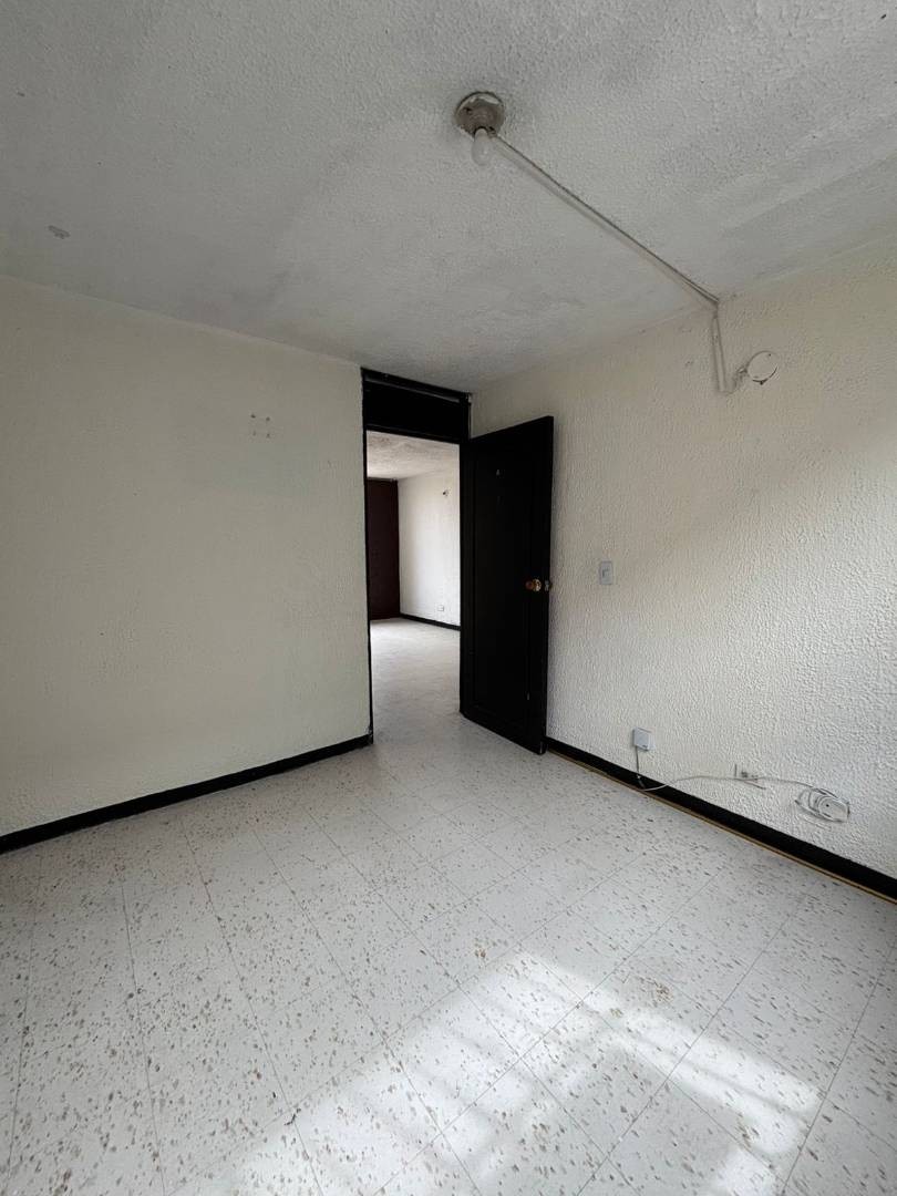 Apartamento en venta en Cerros De Oriente, Bogotá · foto 9 de 13