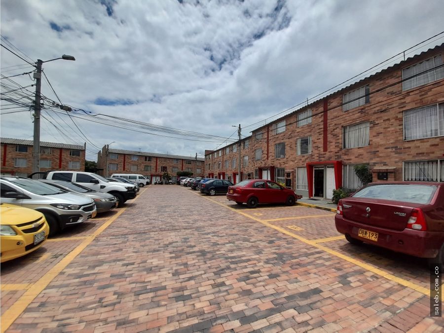 Casa en venta en Fontanar Del Río, Bogotá · foto 3 de 3