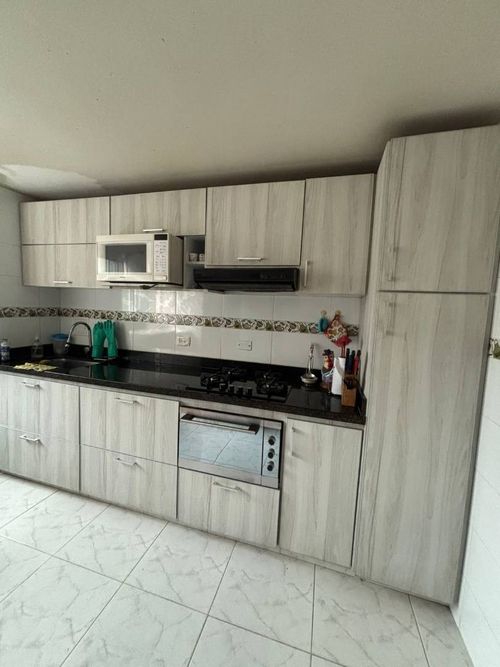 Apartamento de 3 alcobas en venta en Jorge Eliecer Gaitan, Bogotá, 92 m² · foto 2 de 20