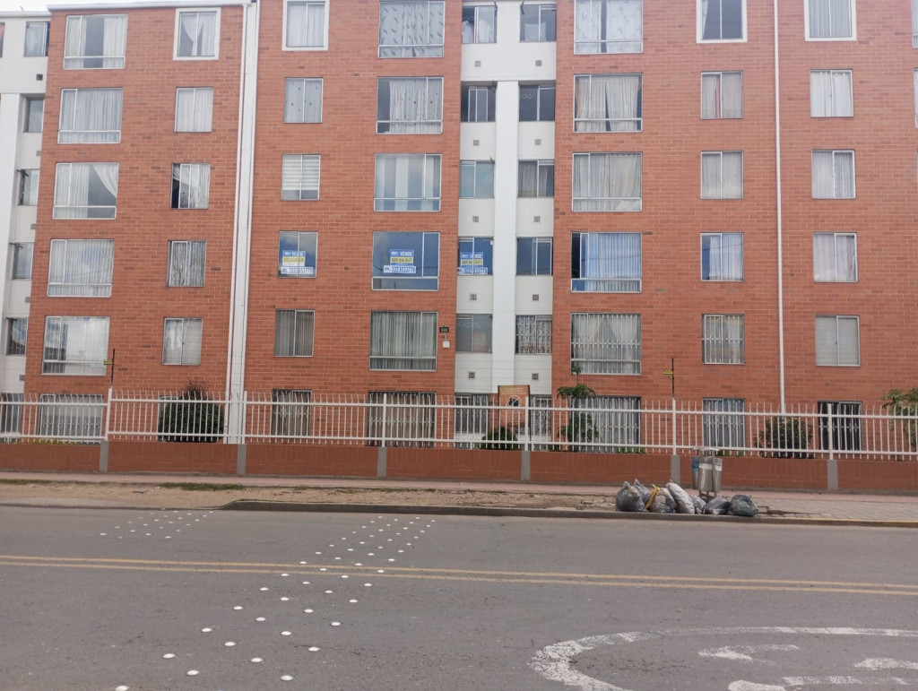 Apartamento en venta en Bosa Chicala, Bogotá · foto 2 de 19