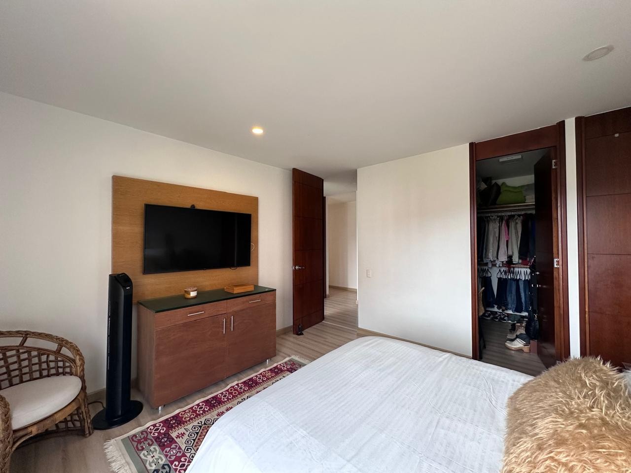 Apartamento en venta en El Poblado, Medellín · foto 12 de 20