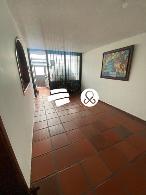 Casa de 4 alcobas en venta en La Floresta, Bogotá, 120 m² · foto 19 de 20
