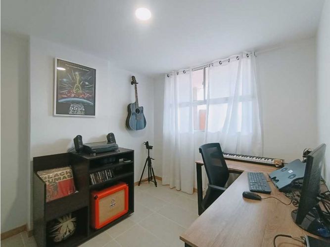 Apartamento de 2 alcobas en venta en Guarne, 67 m² · foto 4 de 13
