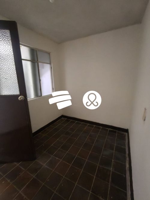Casa de 7 alcobas en venta en Ub. Sabana De Tibabuyes, Bogotá, 120 m² · foto 7 de 24