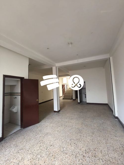 Casa de 7 alcobas en venta en Ub. Sabana De Tibabuyes, Bogotá, 120 m² · foto 14 de 24