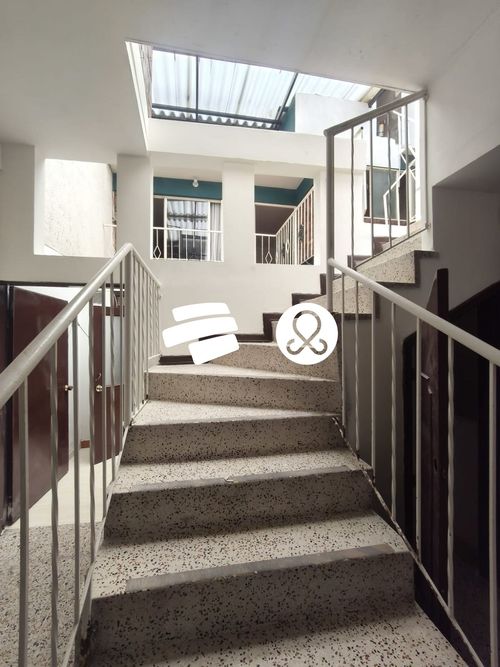 Casa de 7 alcobas en venta en Ub. Sabana De Tibabuyes, Bogotá, 120 m² · foto 18 de 24