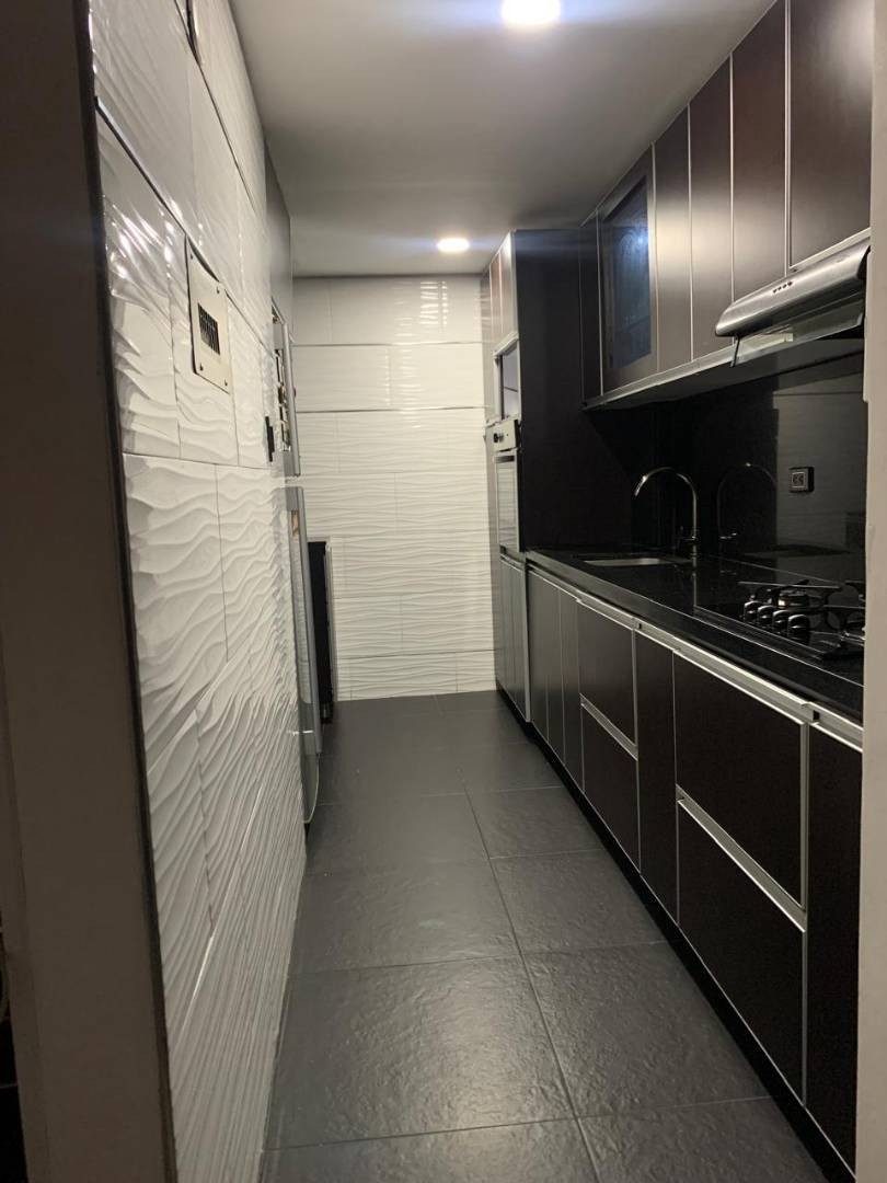 Apartamento en venta en Castilla, Bogotá · foto 7 de 21