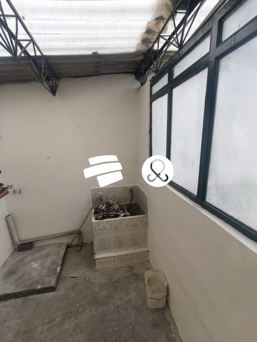 Casa de 7 alcobas en venta en Ub. Sabana De Tibabuyes, Bogotá, 120 m² · foto 20 de 24