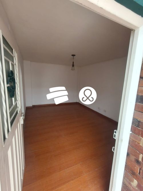 Casa de 7 alcobas en venta en Ub. Sabana De Tibabuyes, Bogotá, 120 m² · foto 21 de 24