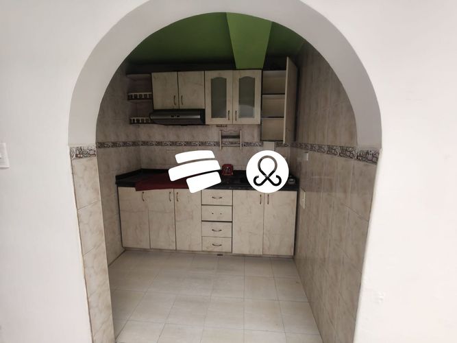 Casa de 7 alcobas en venta en Ub. Sabana De Tibabuyes, Bogotá, 120 m² · foto 22 de 24
