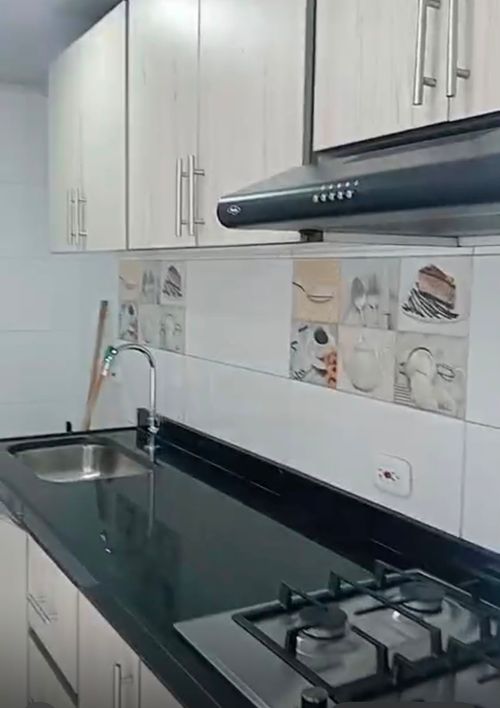 Apartamento de 3 alcobas en arriendo en Conjunto Residencial Manzanares, Madrid, 50 m² · foto 11 de 12