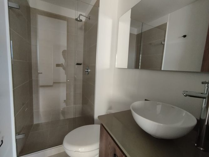 Apartamento de 2 alcobas en arriendo en Rionegro, 85 m² · foto 5 de 15