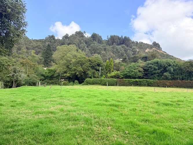 Lote en venta en Rozo, Cota, 3510 m² · foto 2 de 5