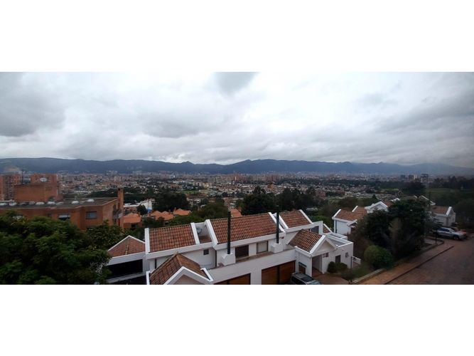 Apartamento en venta en Cerros De Suba, Bogotá · foto 2 de 23