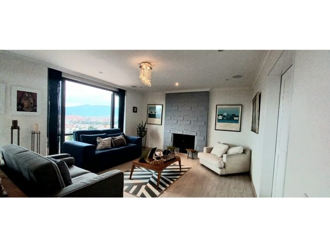 Apartamento en venta en Cerros De Suba, Bogotá · foto 12 de 23