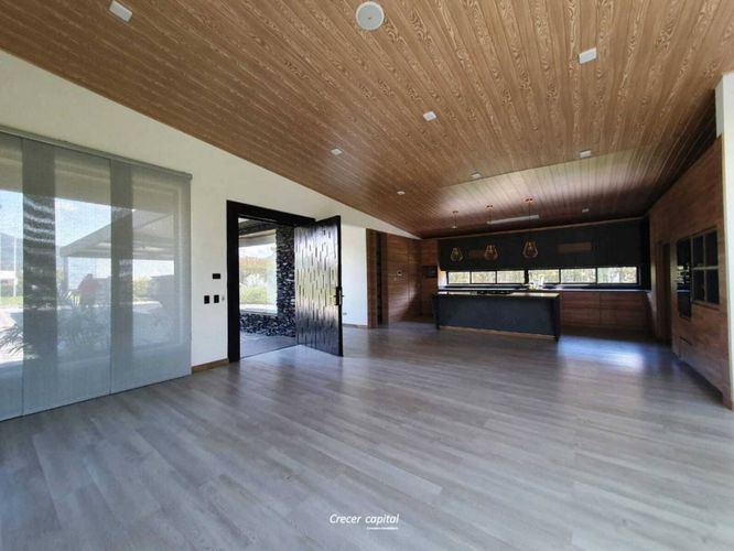 Casa de 3 alcobas en venta en Llano Grande, Rionegro, 540 m² · foto 6 de 24