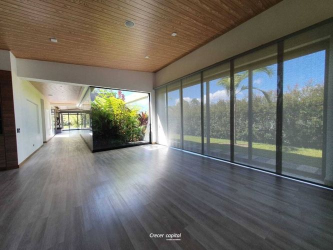 Casa de 3 alcobas en venta en Llano Grande, Rionegro, 540 m² · foto 10 de 24