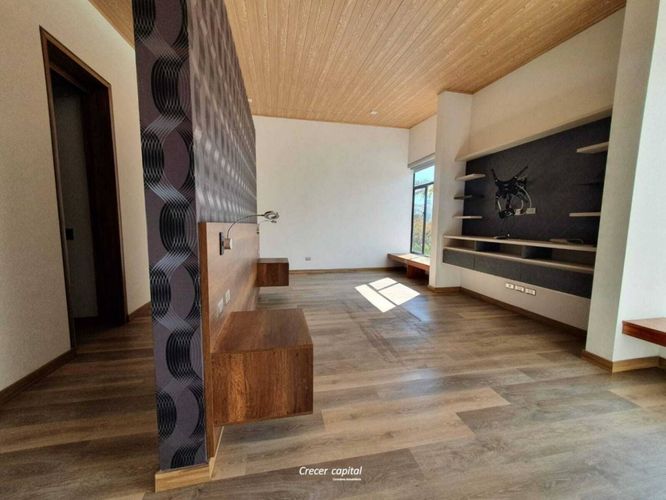 Casa de 3 alcobas en venta en Llano Grande, Rionegro, 540 m² · foto 19 de 24
