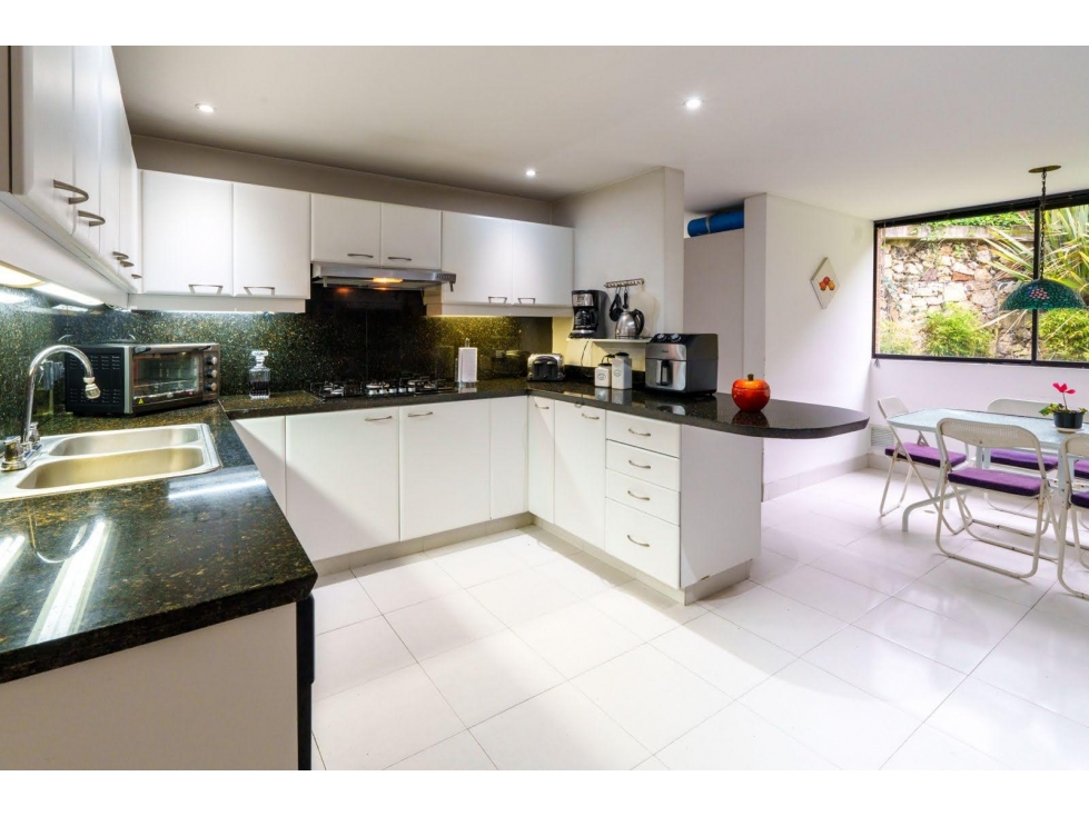Casa en venta en Cerros De Suba, Bogotá · foto 6 de 24
