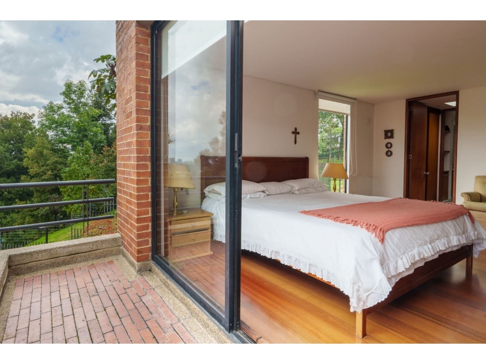 Casa en venta en Cerros De Suba, Bogotá · foto 11 de 24
