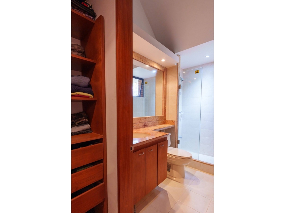 Casa en venta en Cerros De Suba, Bogotá · foto 14 de 24