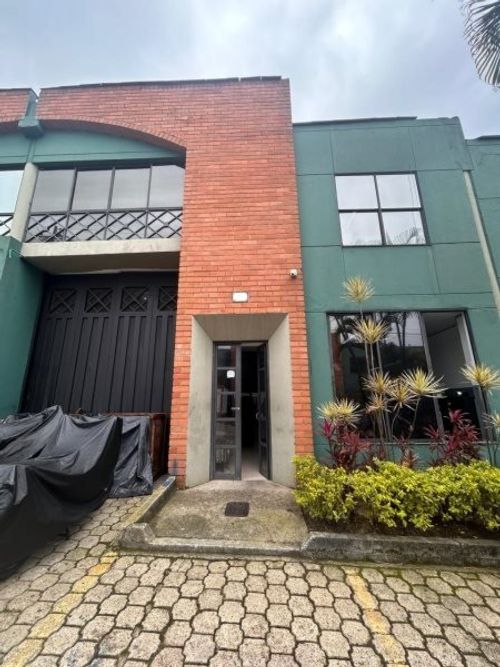 Bodega en arriendo en Ancon San Martin, La Estrella, 405 m² · foto 10 de 10
