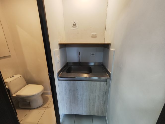 Oficina en arriendo en Cristo Rey, Medellín, 77 m² · foto 11 de 14
