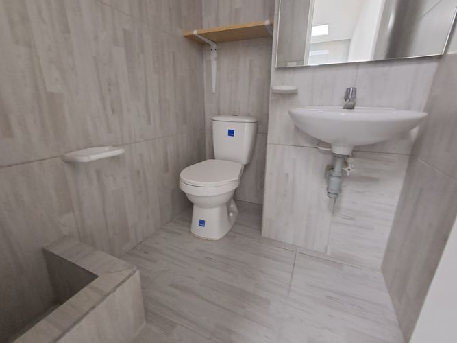 Local en arriendo en El Poblado, Medellín, 36 m² · foto 7 de 8