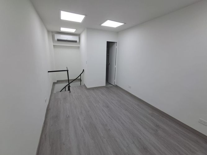 Local en arriendo en El Poblado, Medellín, 36 m² · foto 8 de 8