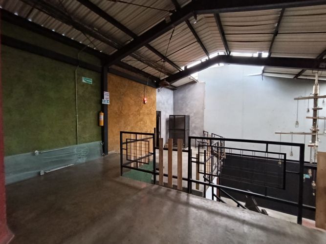 Bodega en arriendo en Zona Centro, Envigado, 948 m² · foto 7 de 20