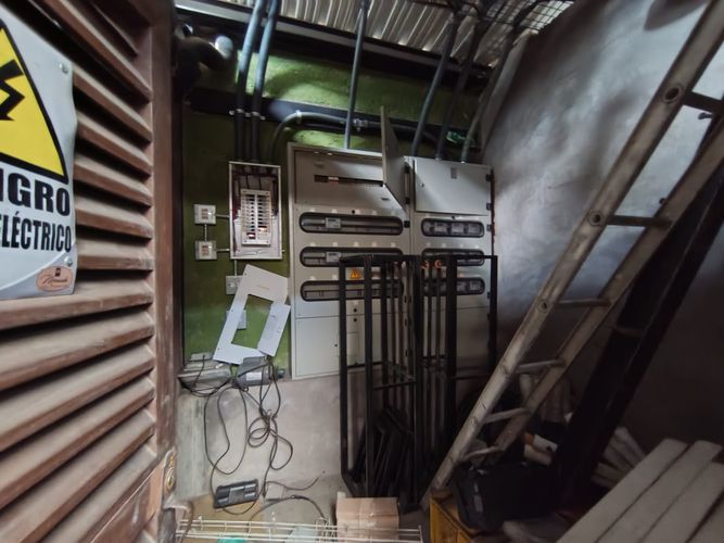 Bodega en arriendo en Zona Centro, Envigado, 948 m² · foto 8 de 20