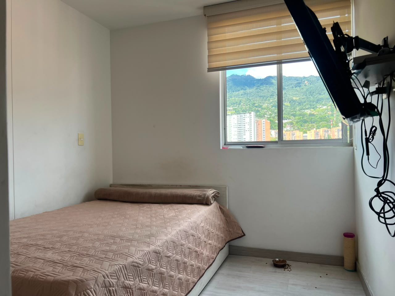 Apartamento en venta en Uribe Angel, Envigado · foto 9 de 17