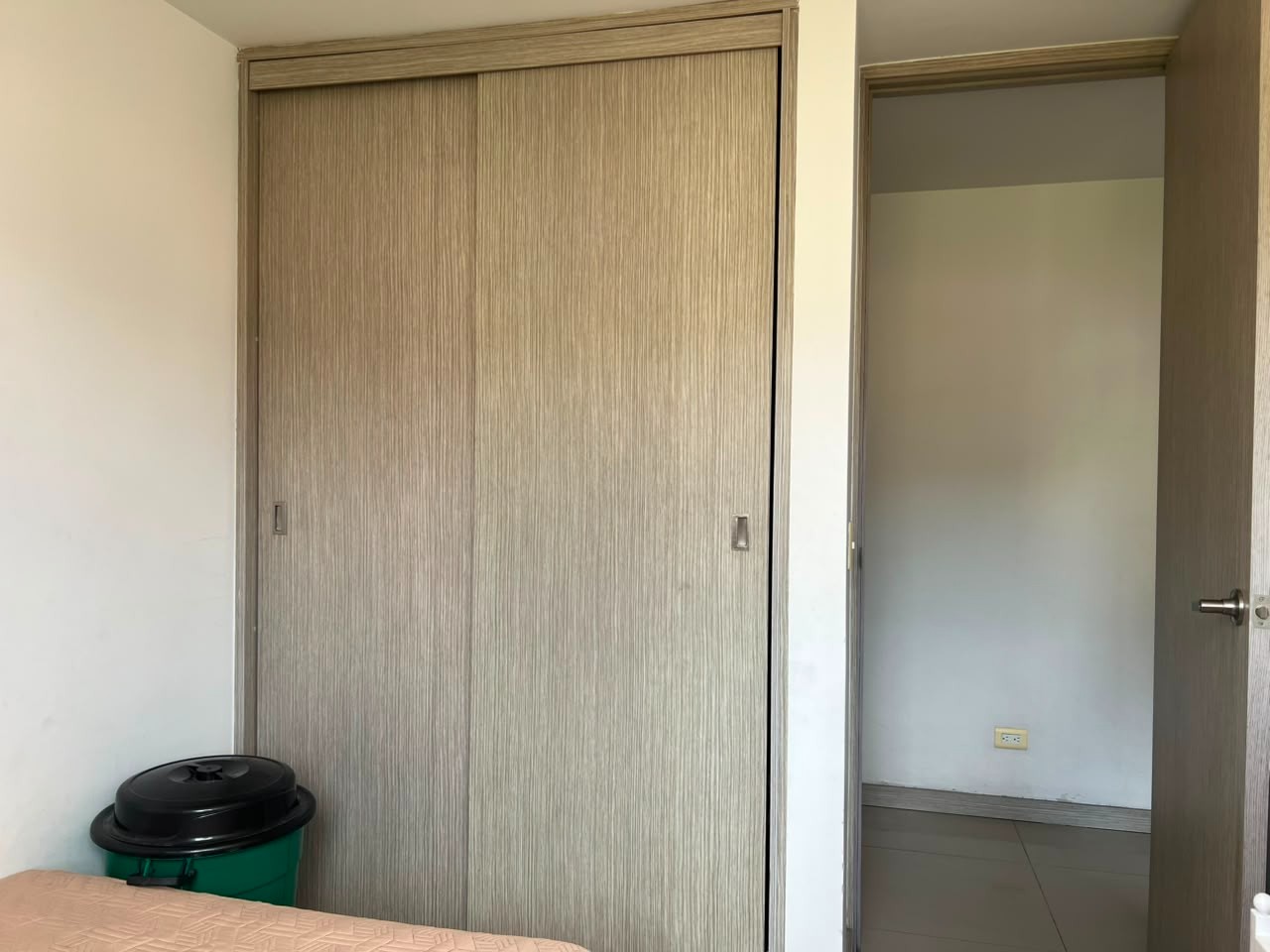 Apartamento en venta en Uribe Angel, Envigado · foto 14 de 17