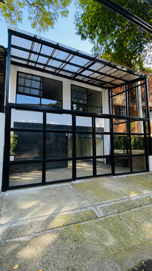 Local en arriendo en San Fernando Viejo, Cali, 100 m² · foto 2 de 2