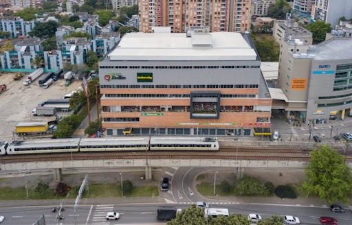Retail space for rent in Niquia, Bello