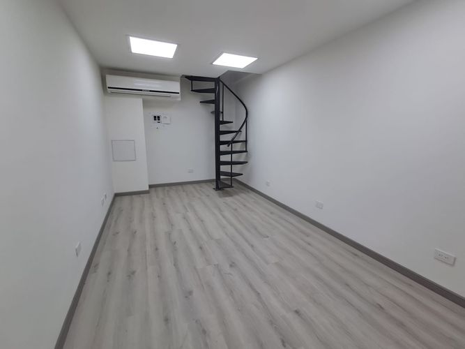 Local en arriendo en El Poblado, Medellín, 36 m² · foto 2 de 8
